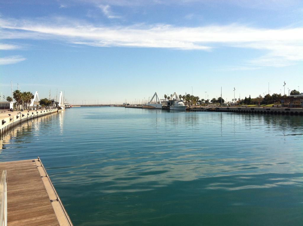 Apartup Las Naves Valencia Luaran gambar